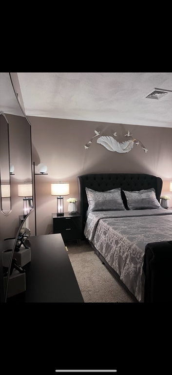 25 Patrick Rd, Tewksbury