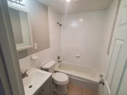 174 Pine St, Holbrook