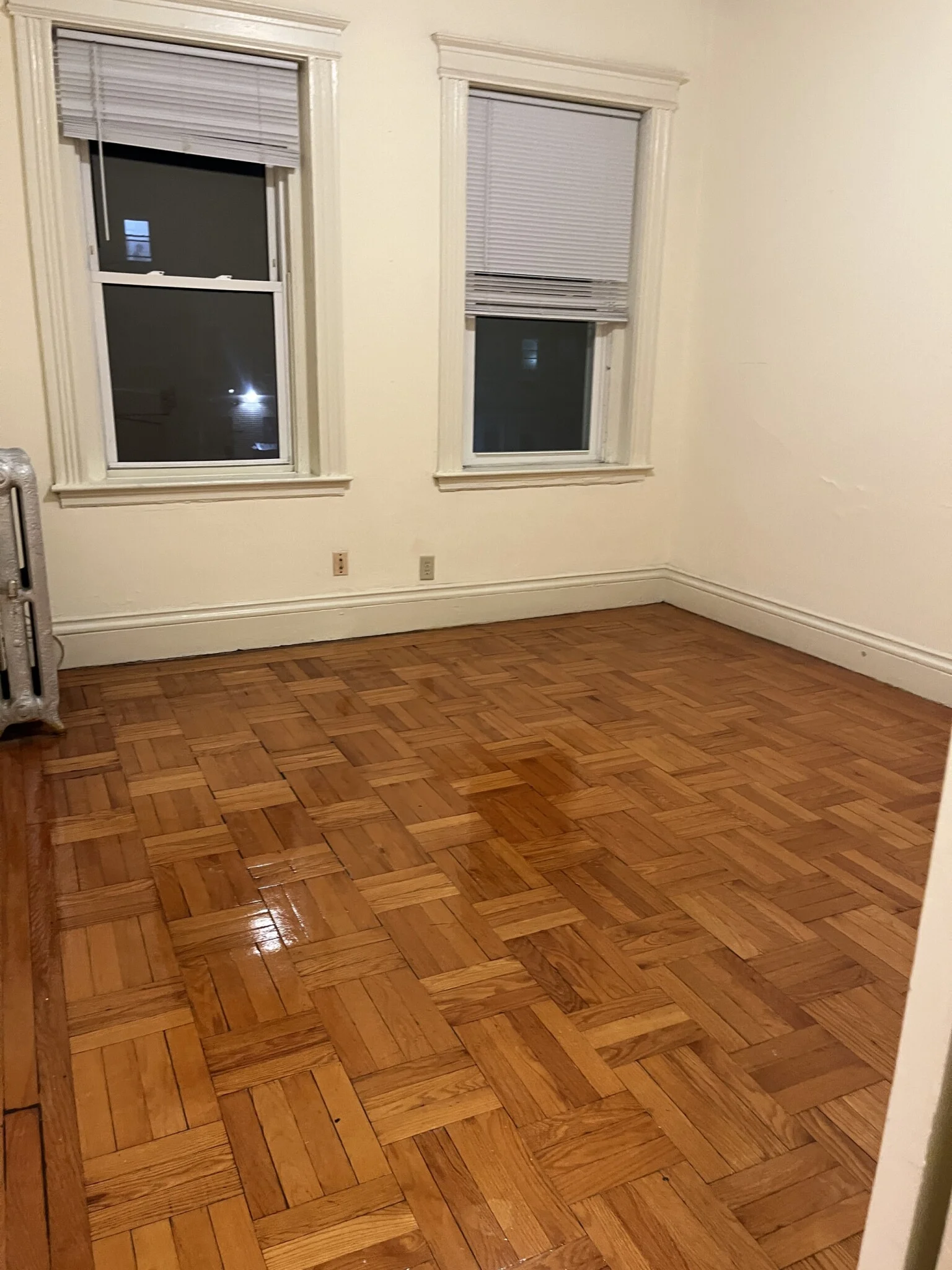 32 Queensberry St, Fenway