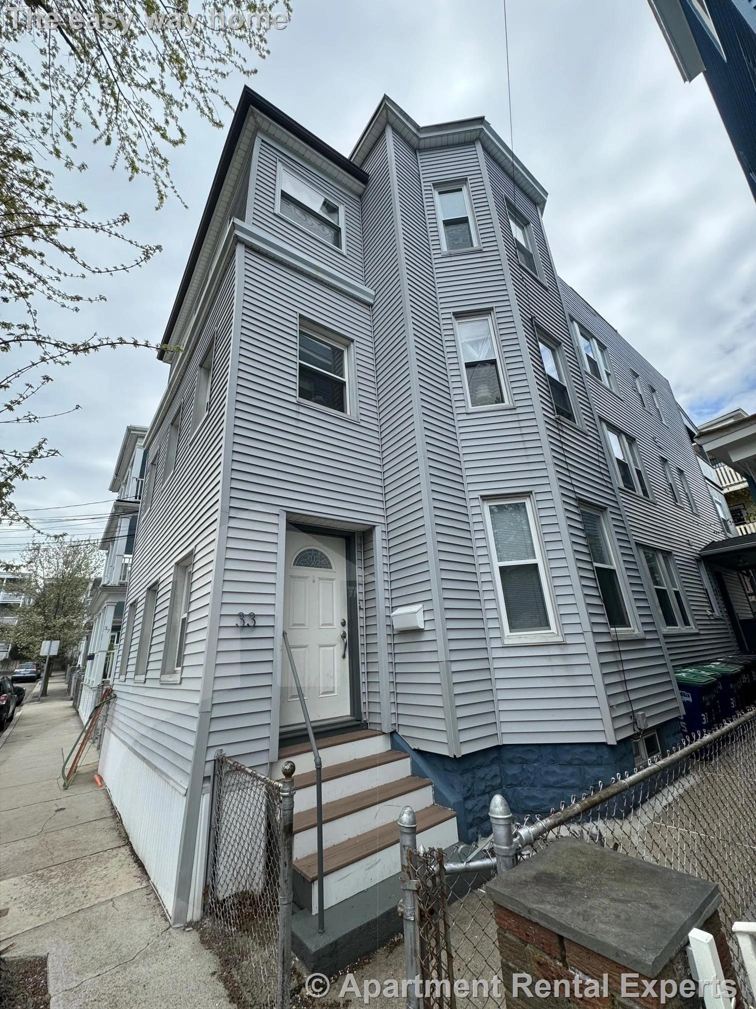 33-35 Magnus Ave, Ward Two