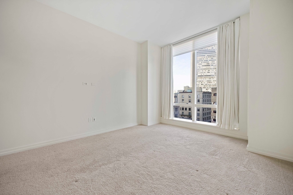 1 Franklin St, Midtown