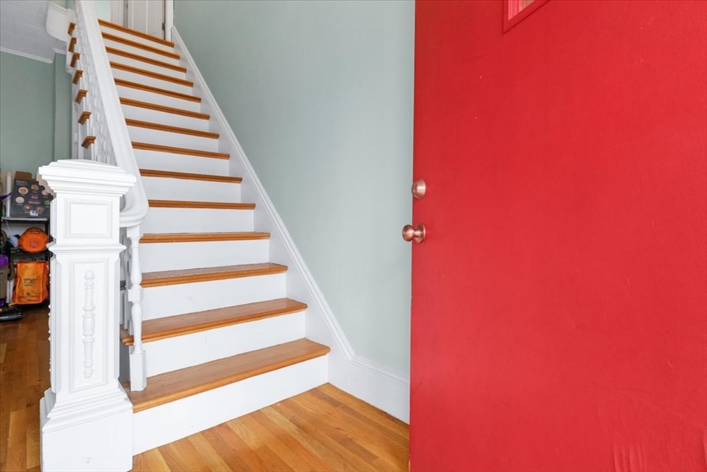 146 River St, Dedham