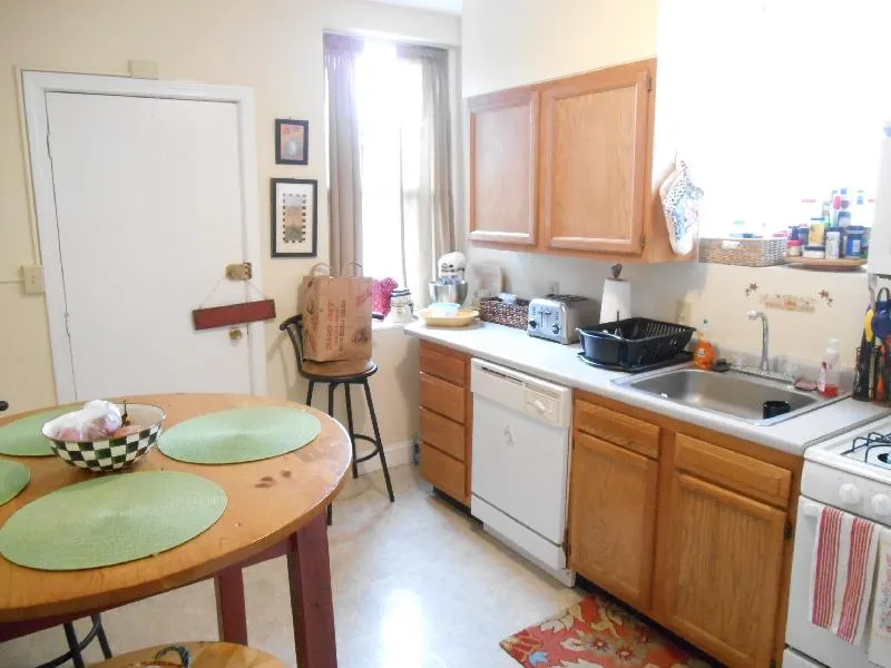 146 Chiswick Rd, Brighton