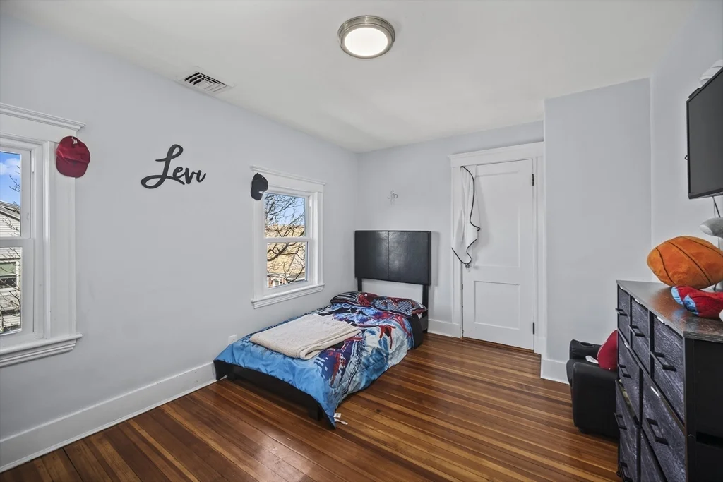 455 Broadway, Winter Hill