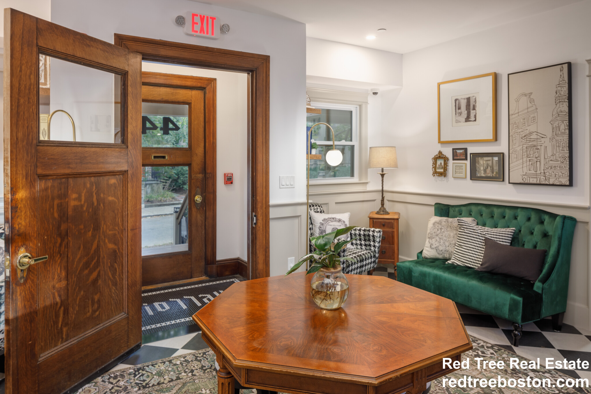 44 Winslow Rd, North Brookline