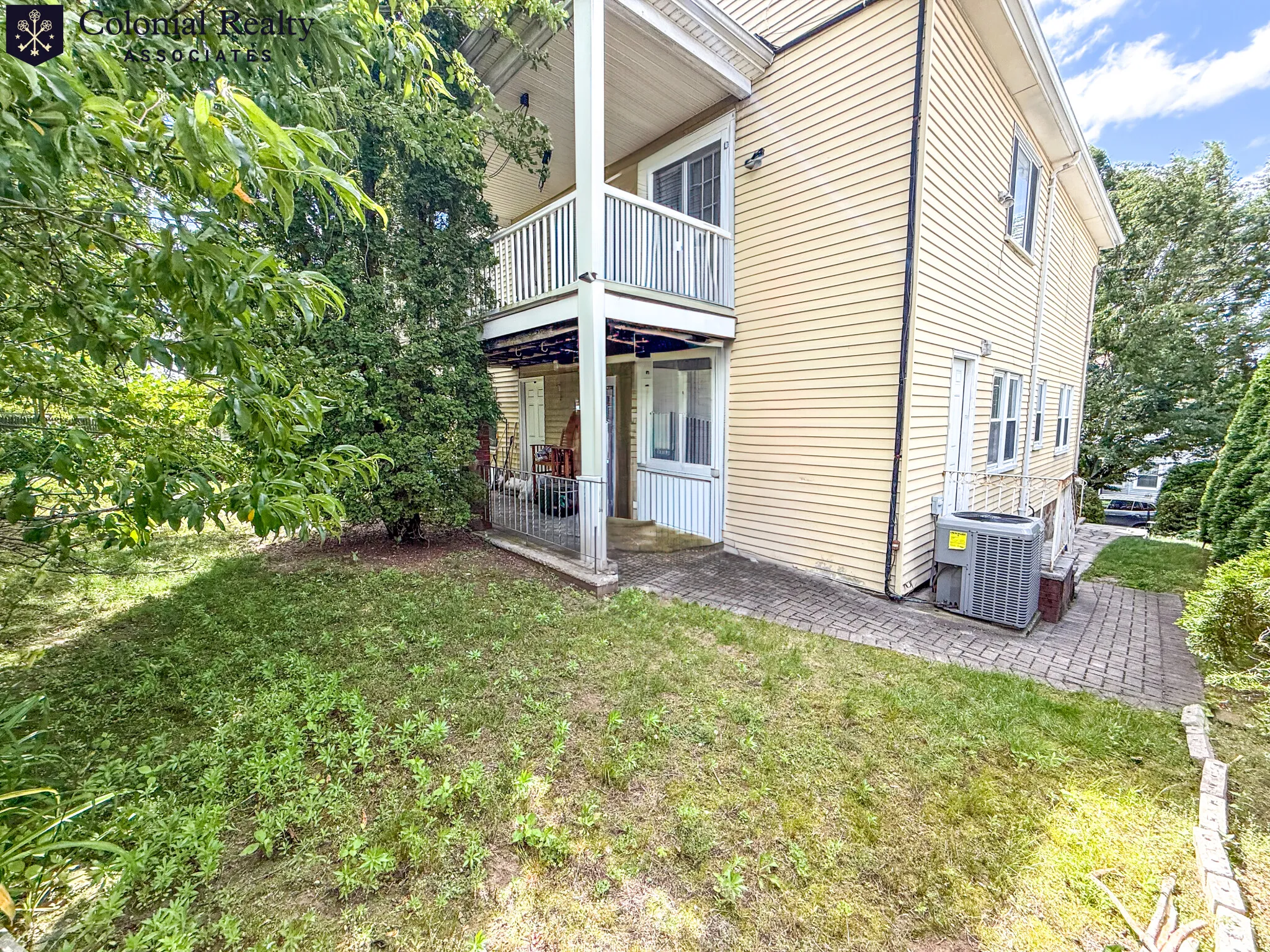 83 Putnam St, East Watertown