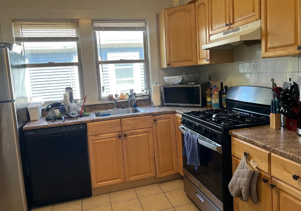 35 Rose St, Ward Two