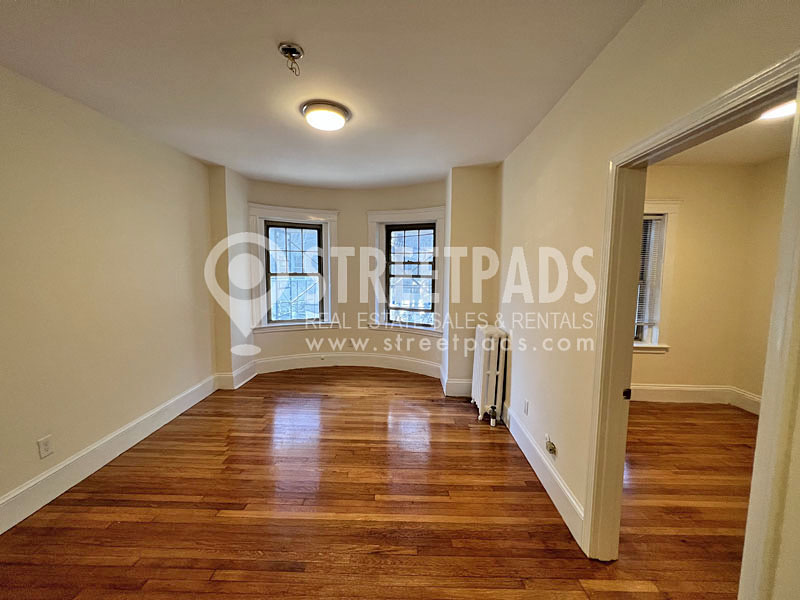 1315 Commonwealth Ave, Allston