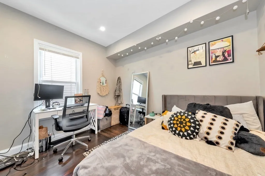 777 Columbia Rd, Boston