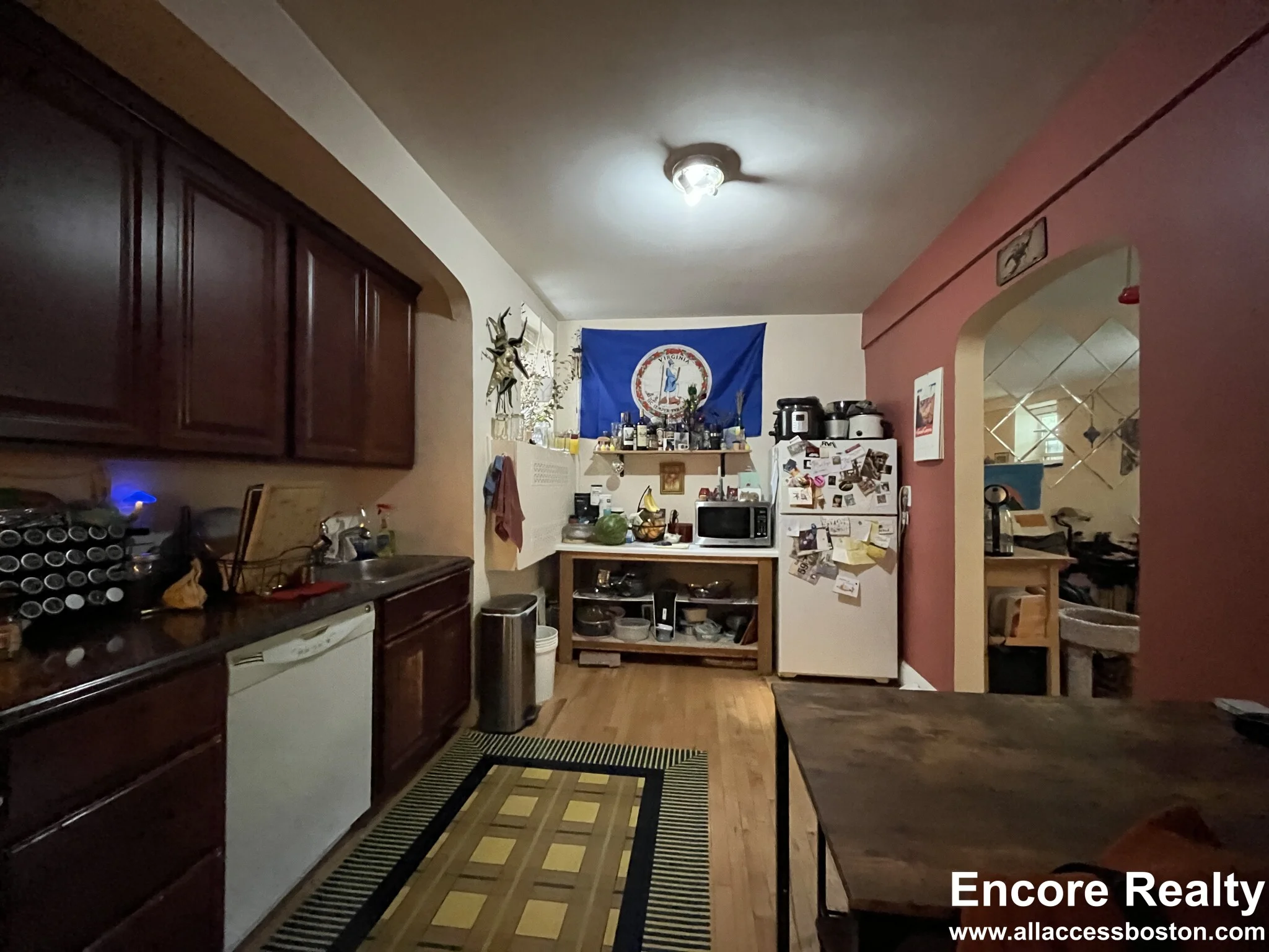 1555 Beacon St, Brookline