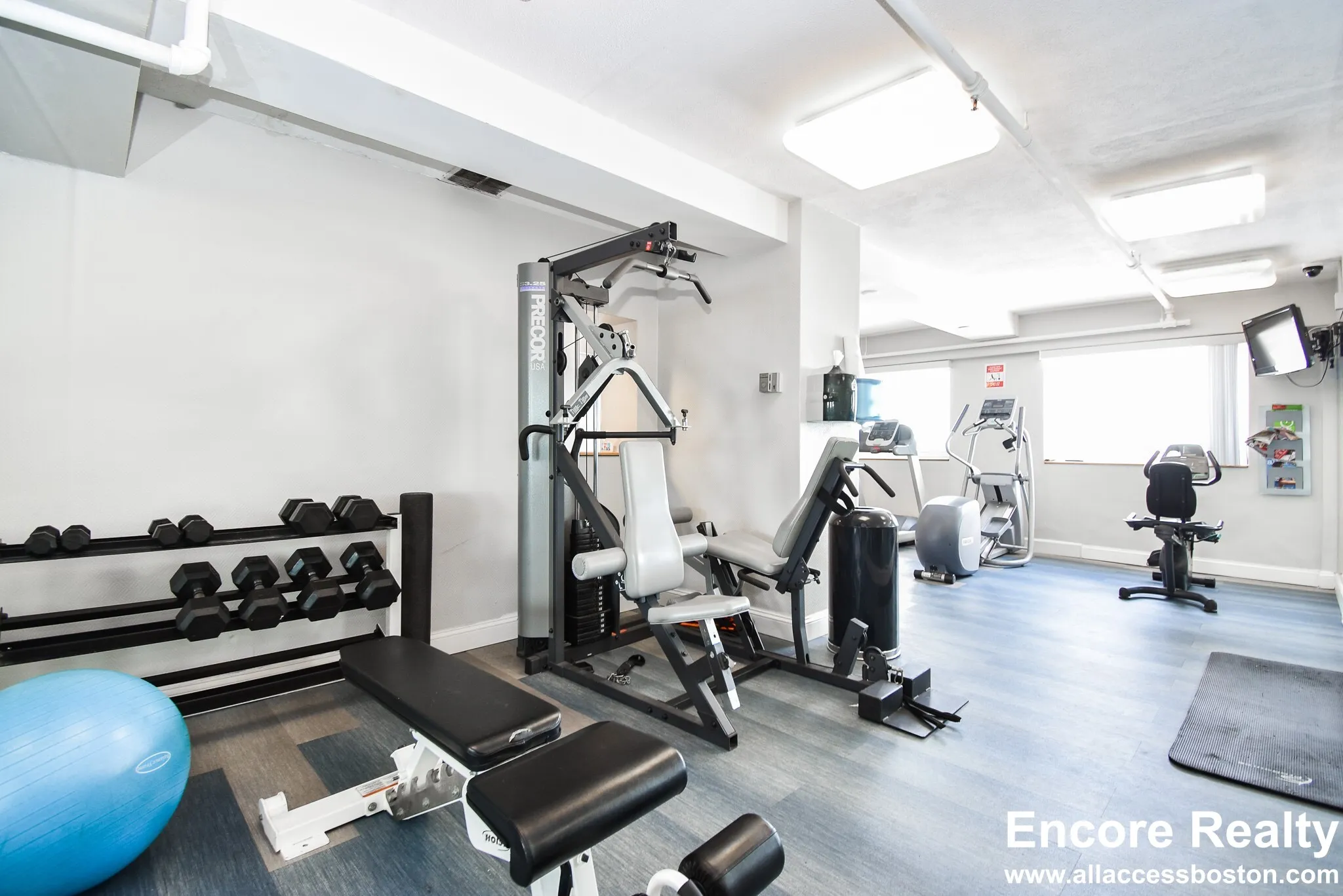 1530 Beacon St, Corey Hill