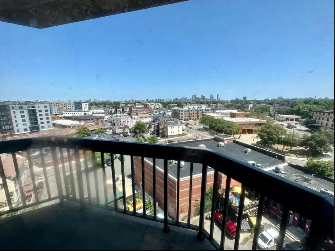 15 North Beacon St, Allston