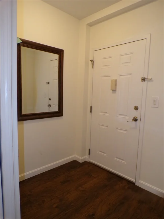 1 Cityview Ln, Quincy