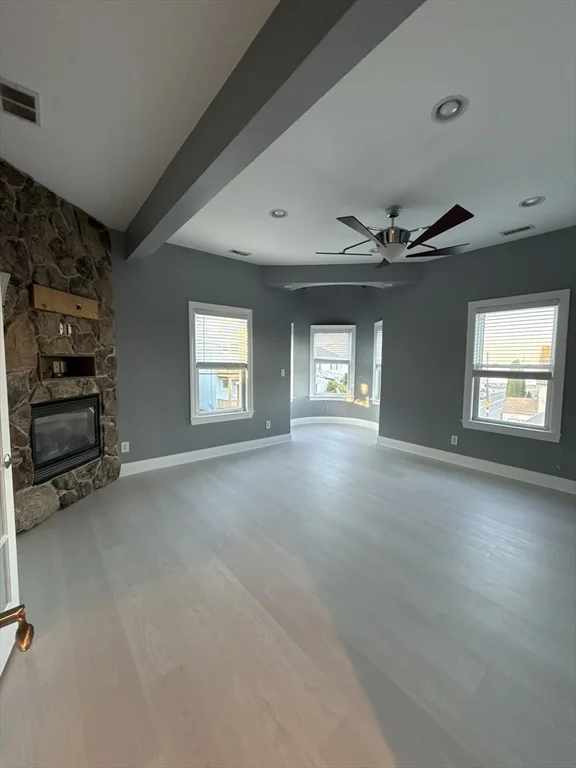 285 Crescent Ave, Beachmont