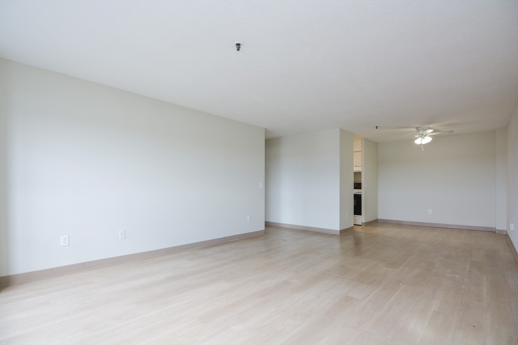 95 Audubon Rd, Wakefield