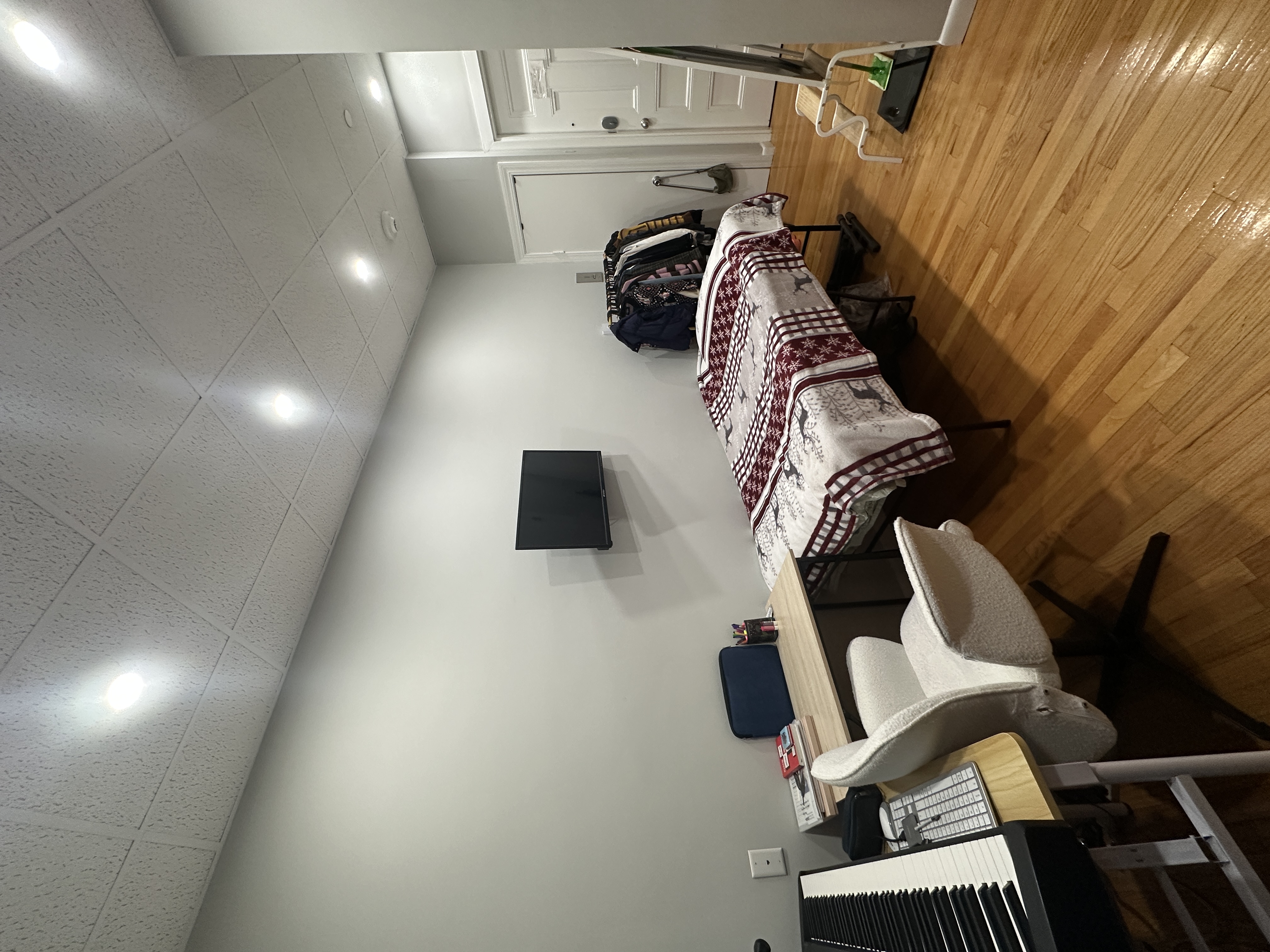 302 Newbury St, Back Bay