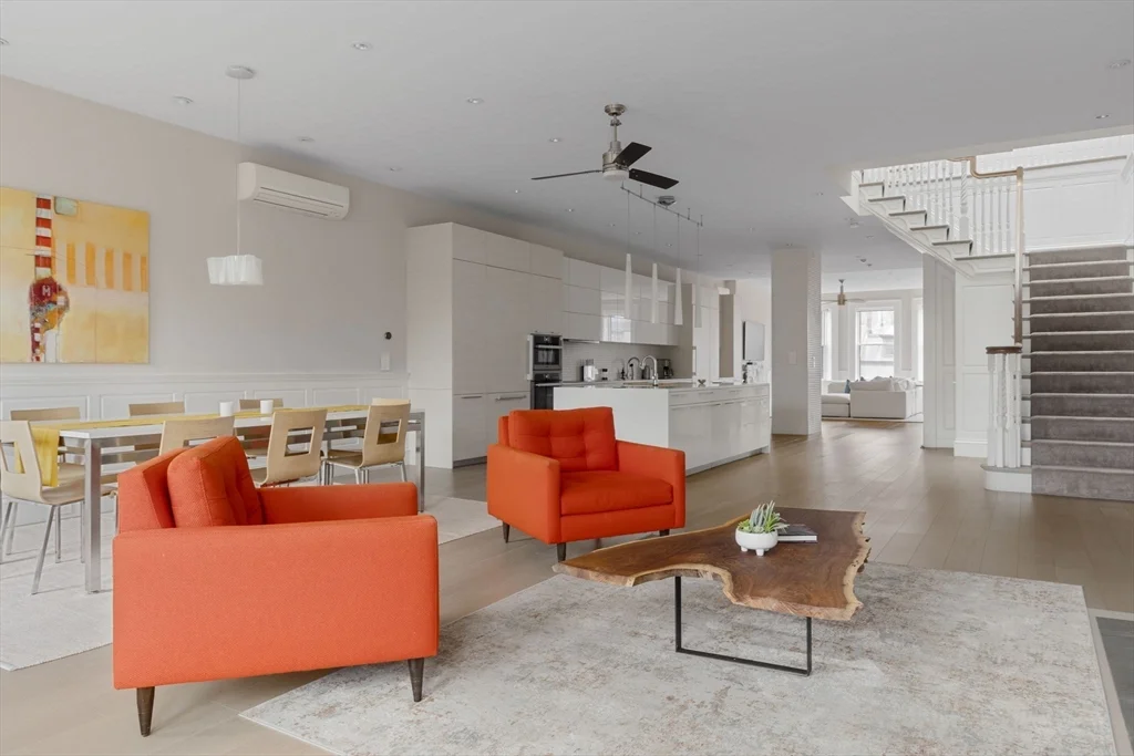 135 Commonwealth Ave, Back Bay