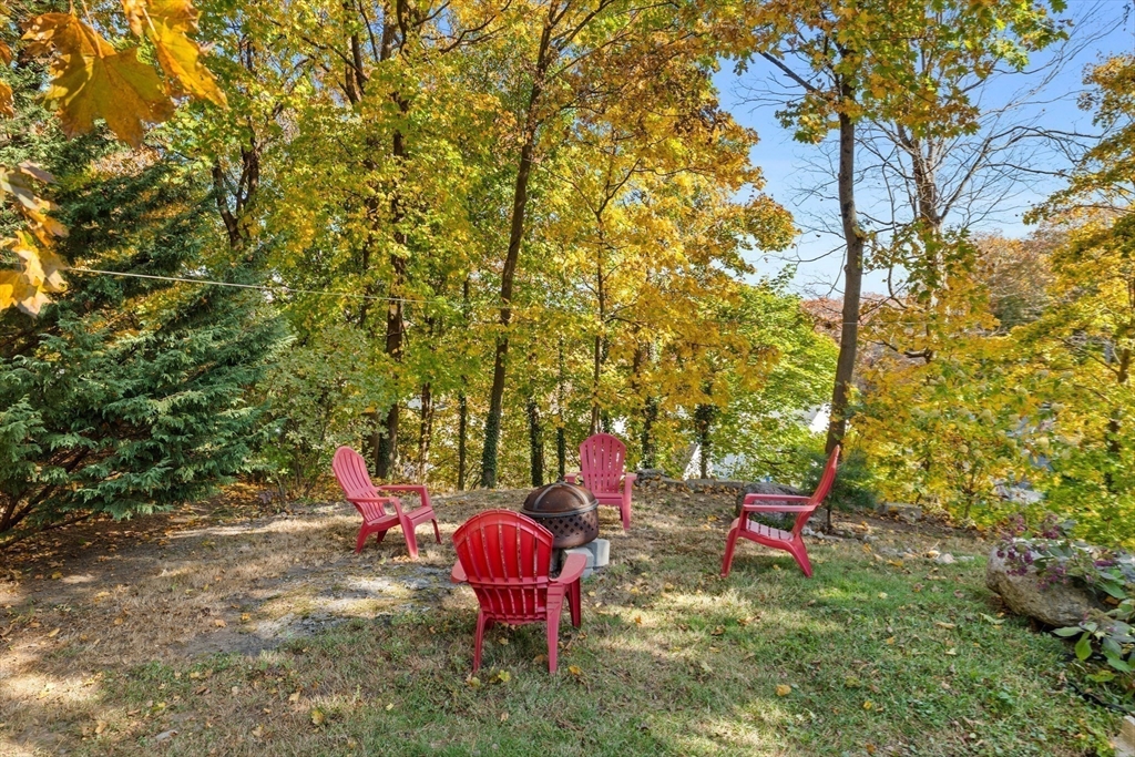 228 Langley Rd, Newton Center