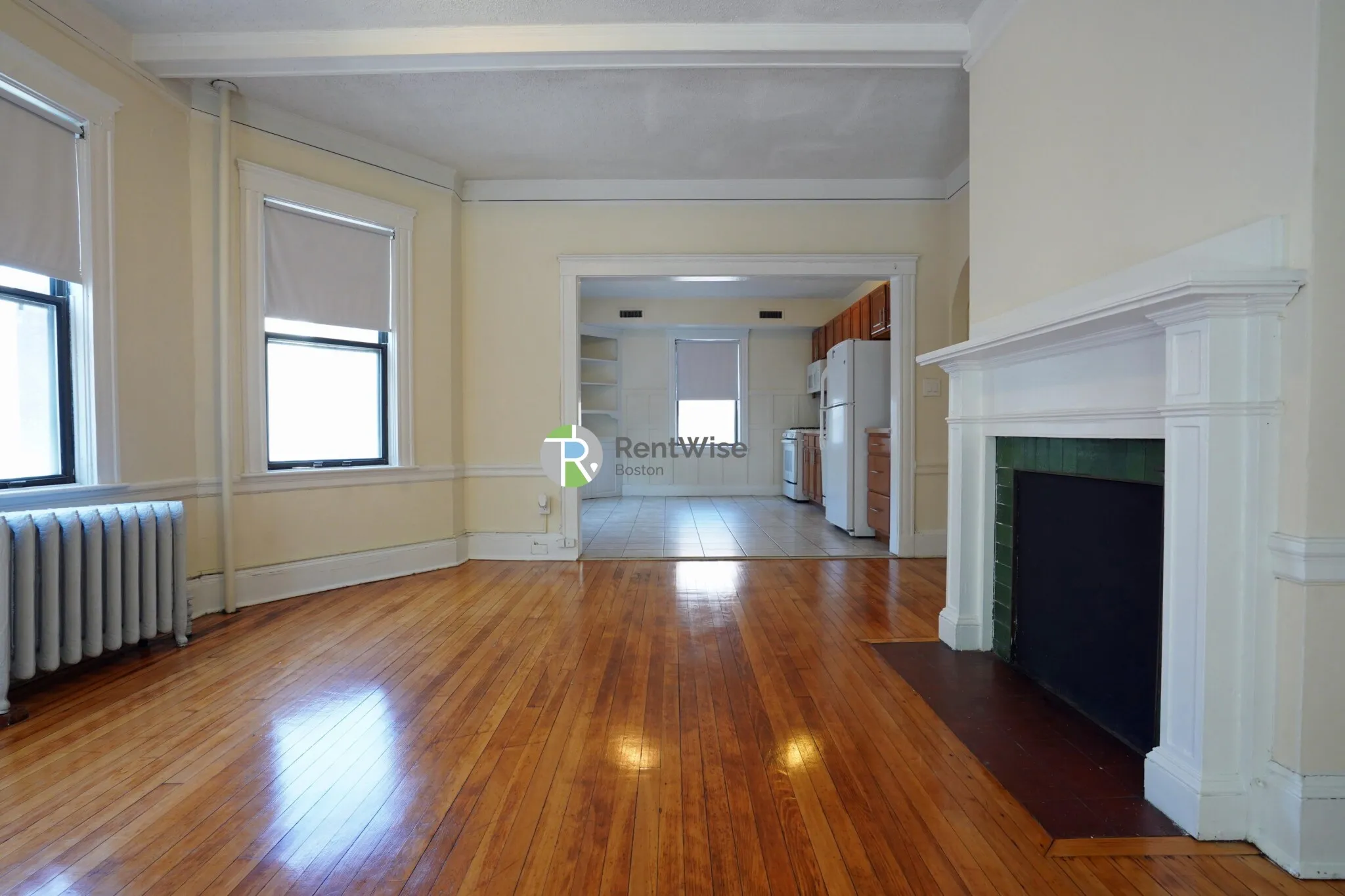 24 Hamilton Rd, North Brookline