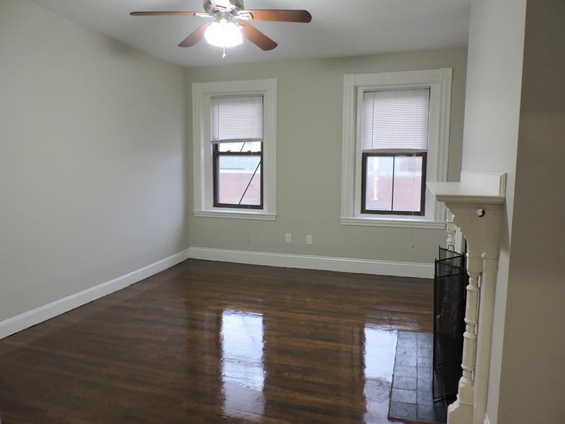 26 John F Kennedy St, Riverside