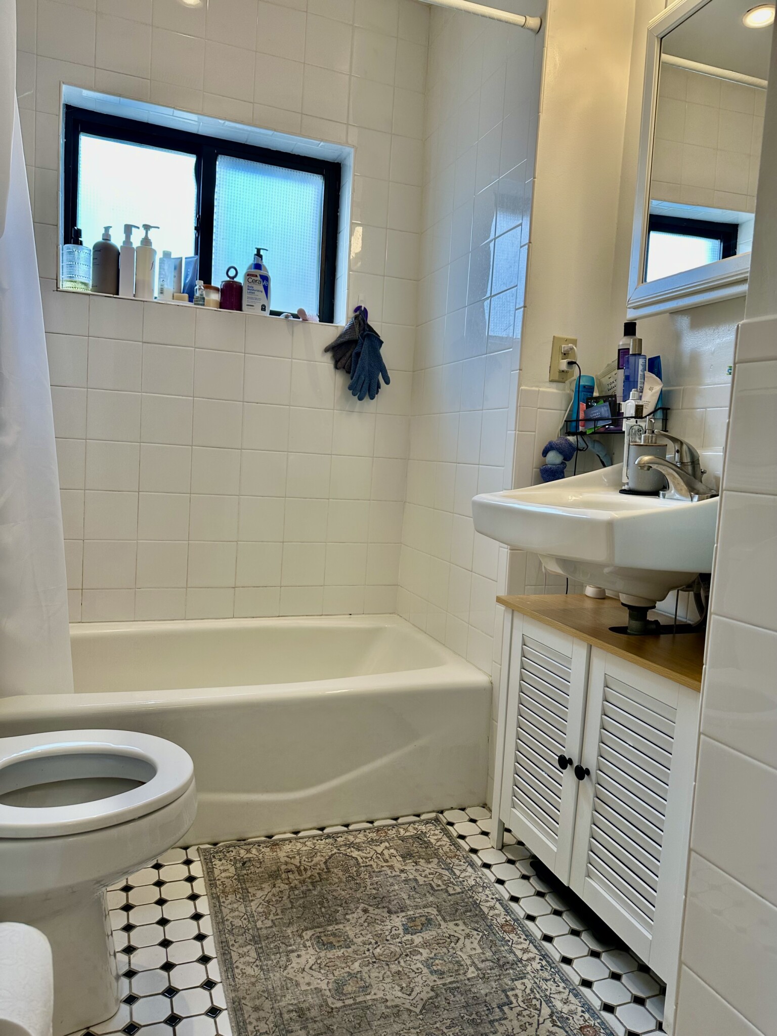 76 Quint Ave, Allston