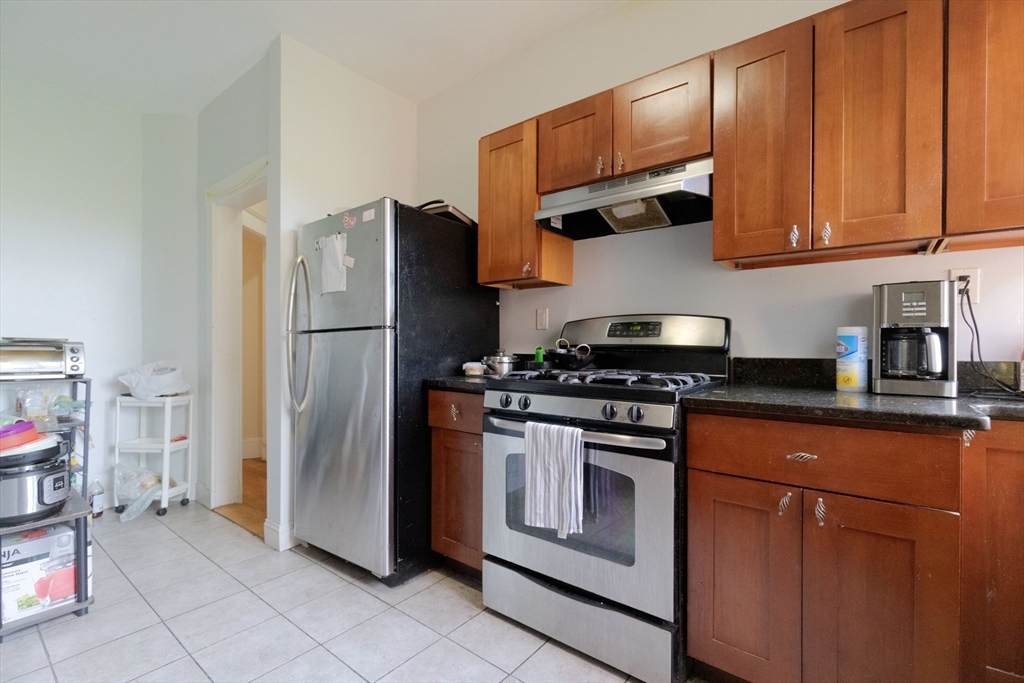 44 Cummings Rd, Brighton