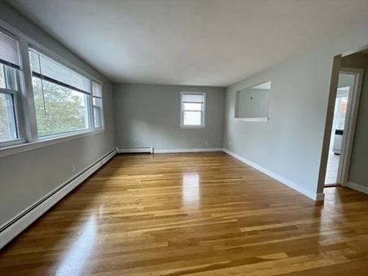 59 Desoto Rd, West Roxbury