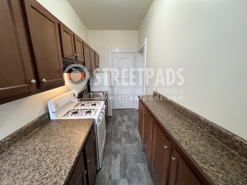 2 Ware St, Mid-Cambridge