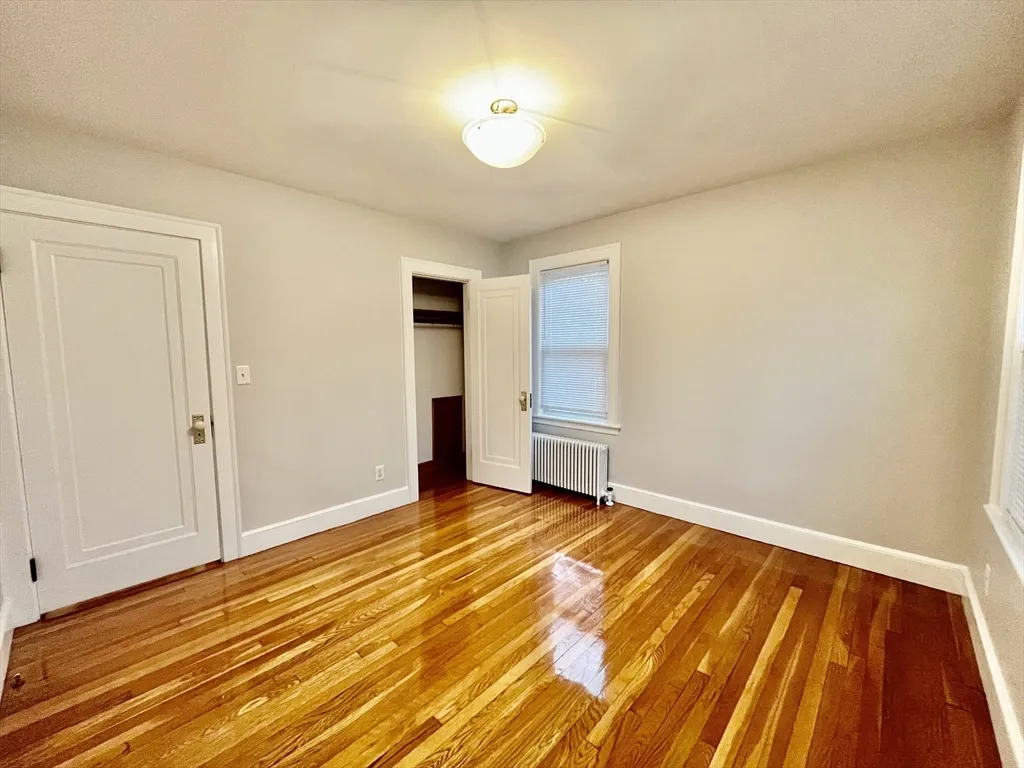 94 Glendale Rd, Quincy