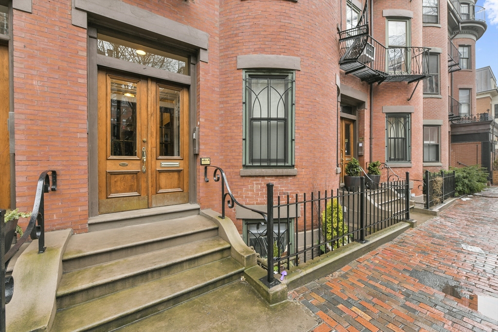 92 Chandler St, South End