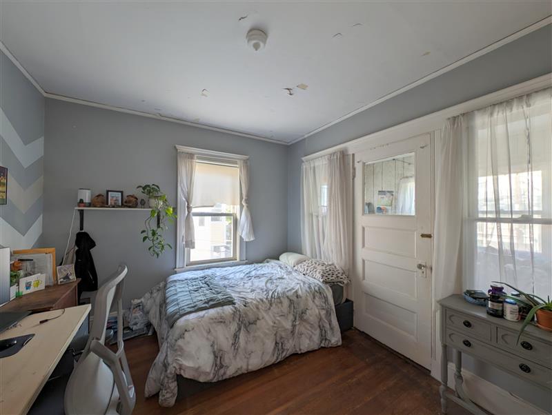 80 Pearson Rd, Tufts