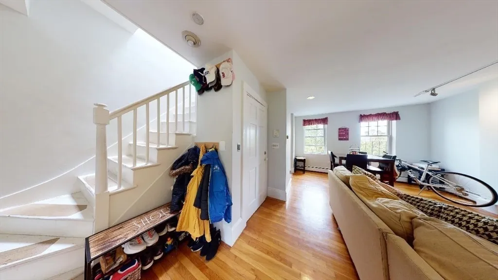 408 Sumner St, East Boston