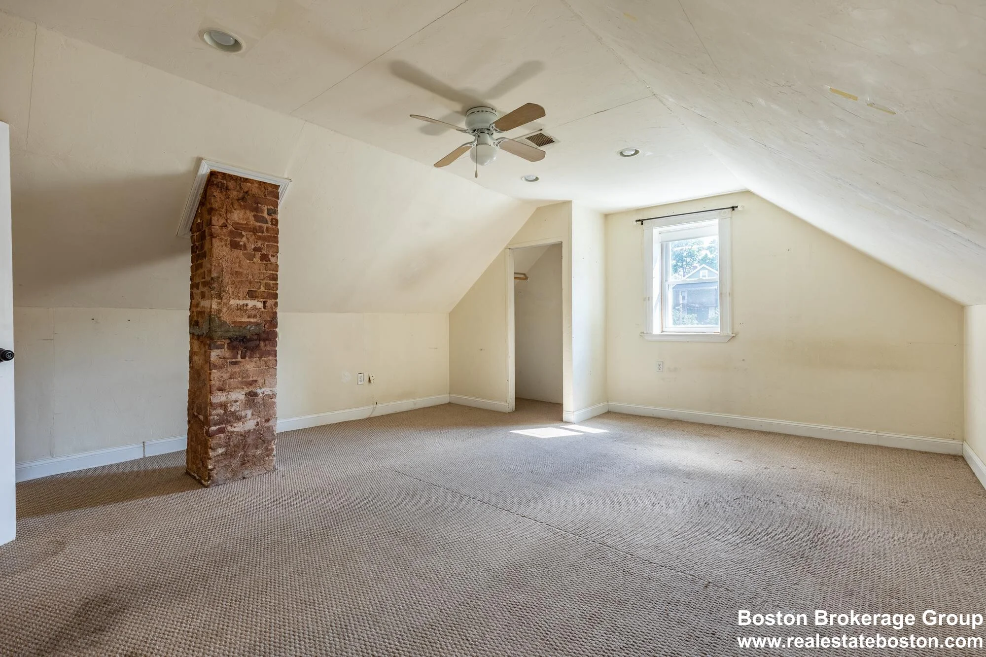 59-61 Hillside St, Mission Hill