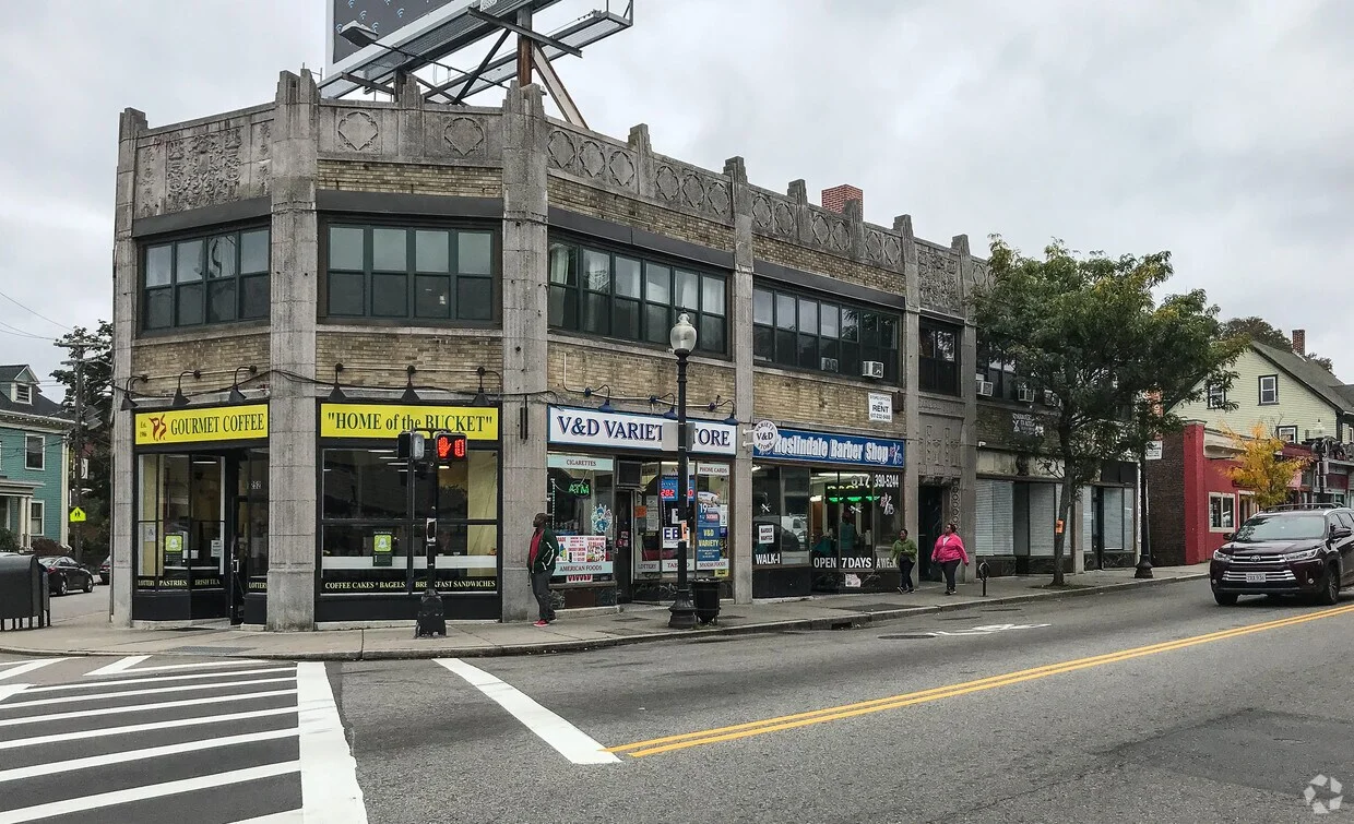 4258 Washington St, Roslindale