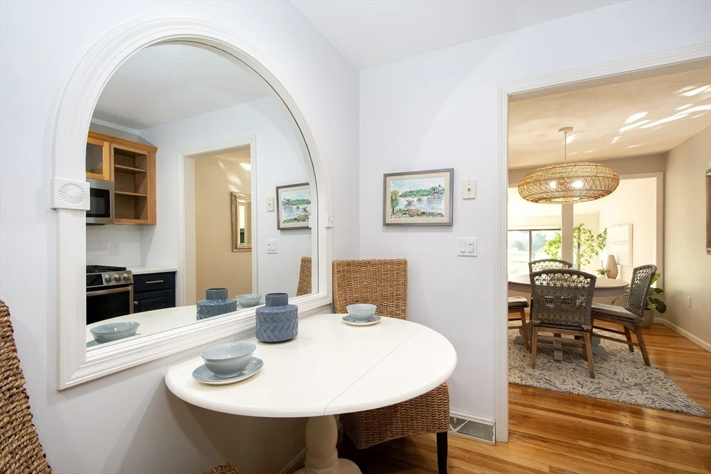 40 Driftway, Third Cliff