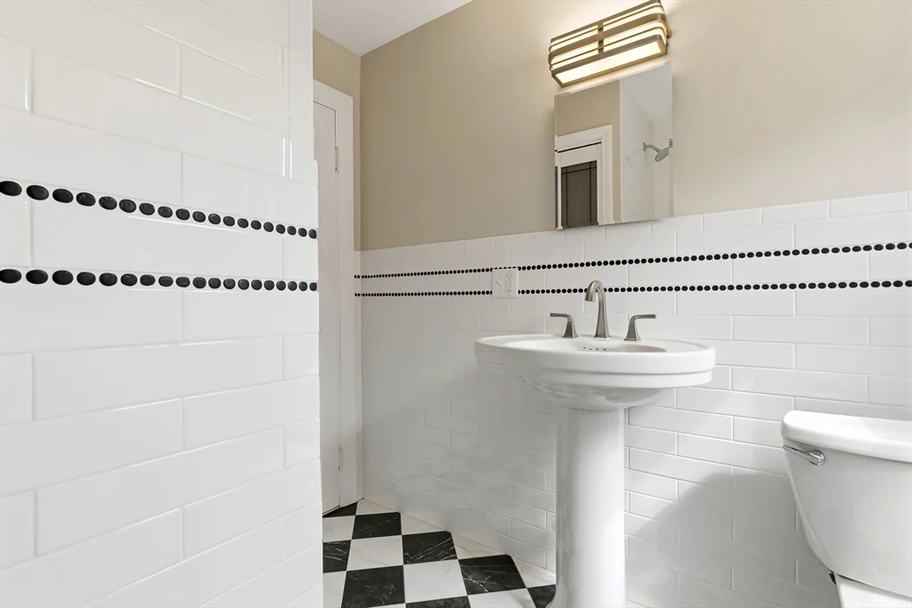 324 Lowel St, Peabody