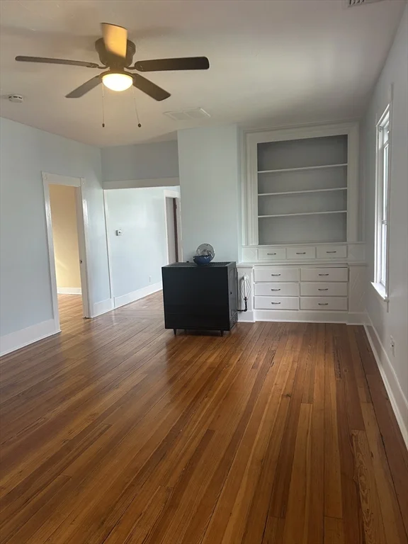 188 Thompson, South End