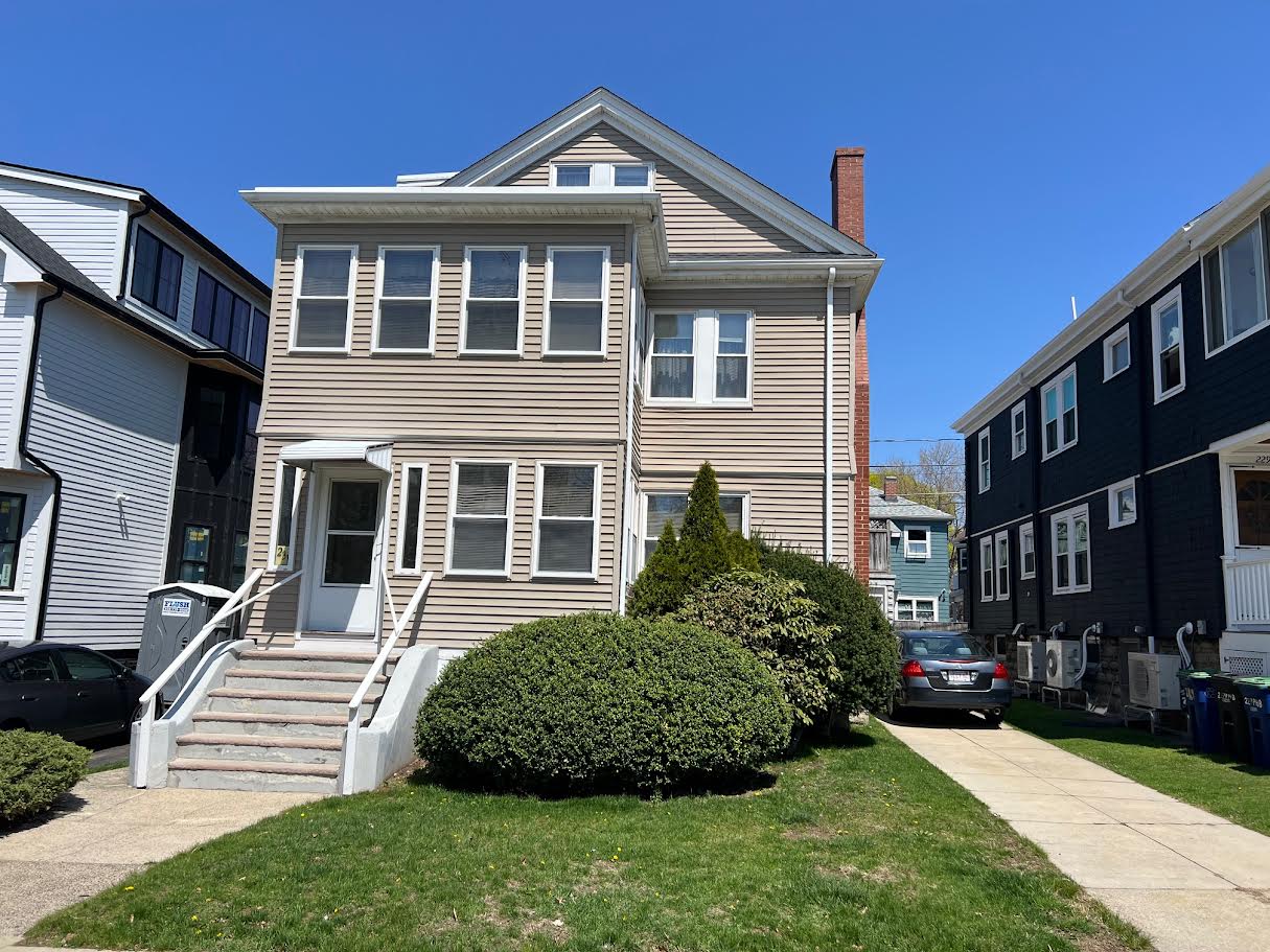 231 Powder House Boulevard, West Somerville