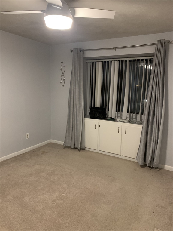 176 Maple Ave, Rutland