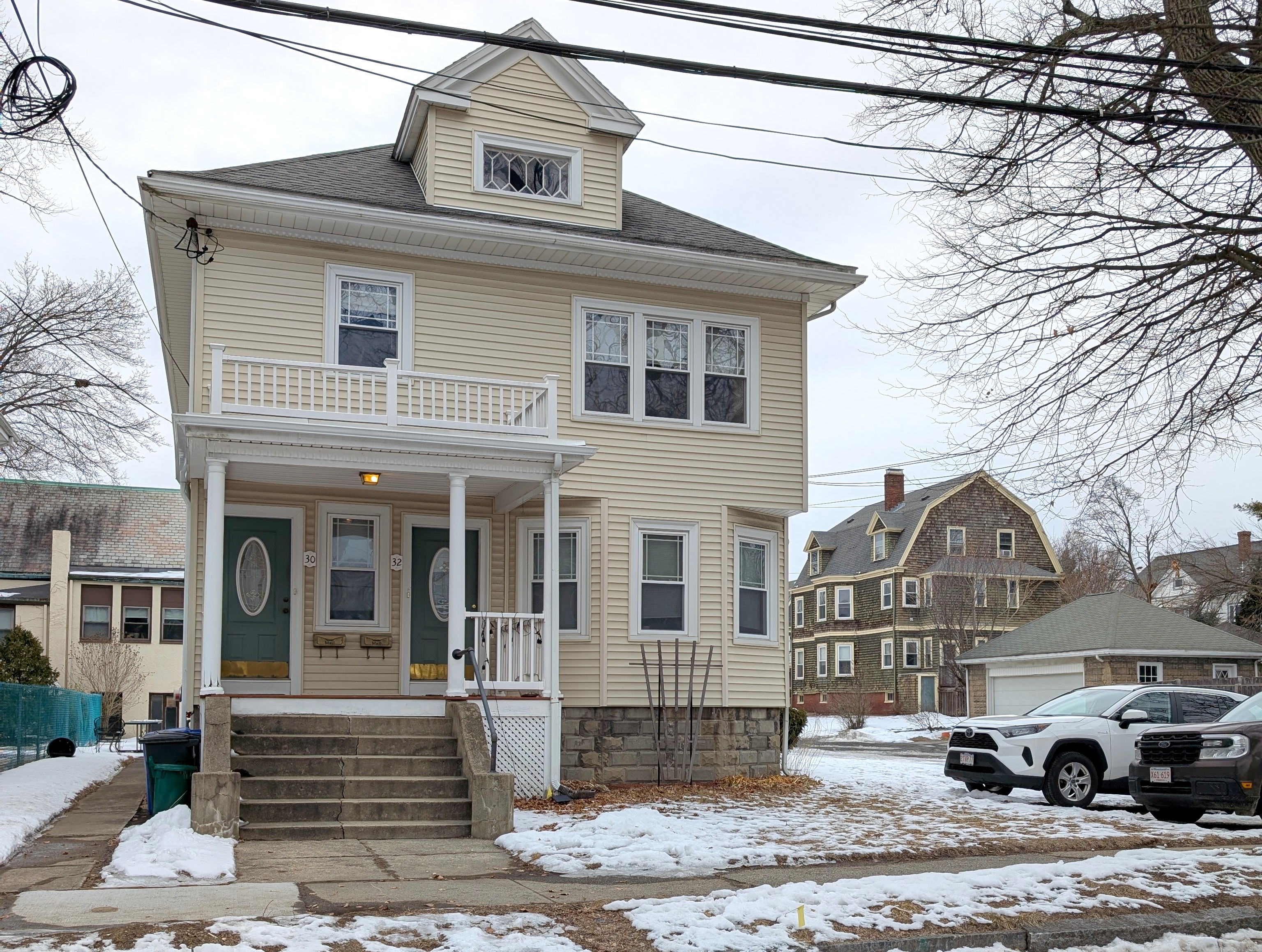 32 Trowbridge St, Arlington