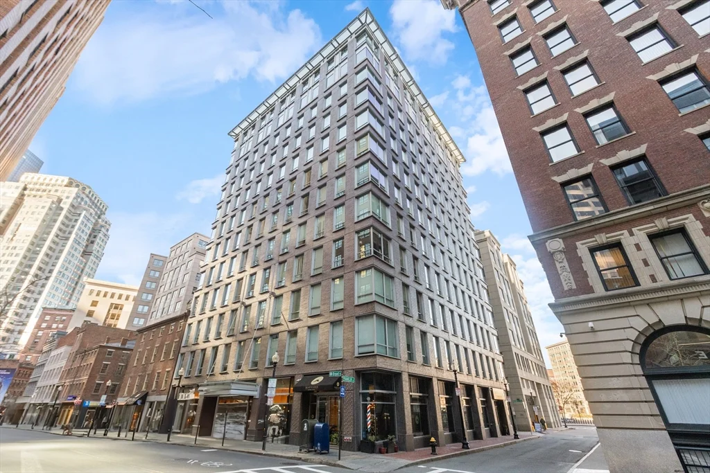 80 Broad, Waterfront