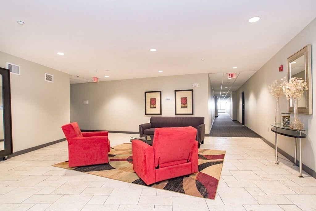 99 Chestnut Hill Ave, Brighton