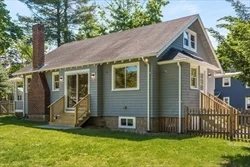 63 Pierrepont Rd, Newton Lower Falls