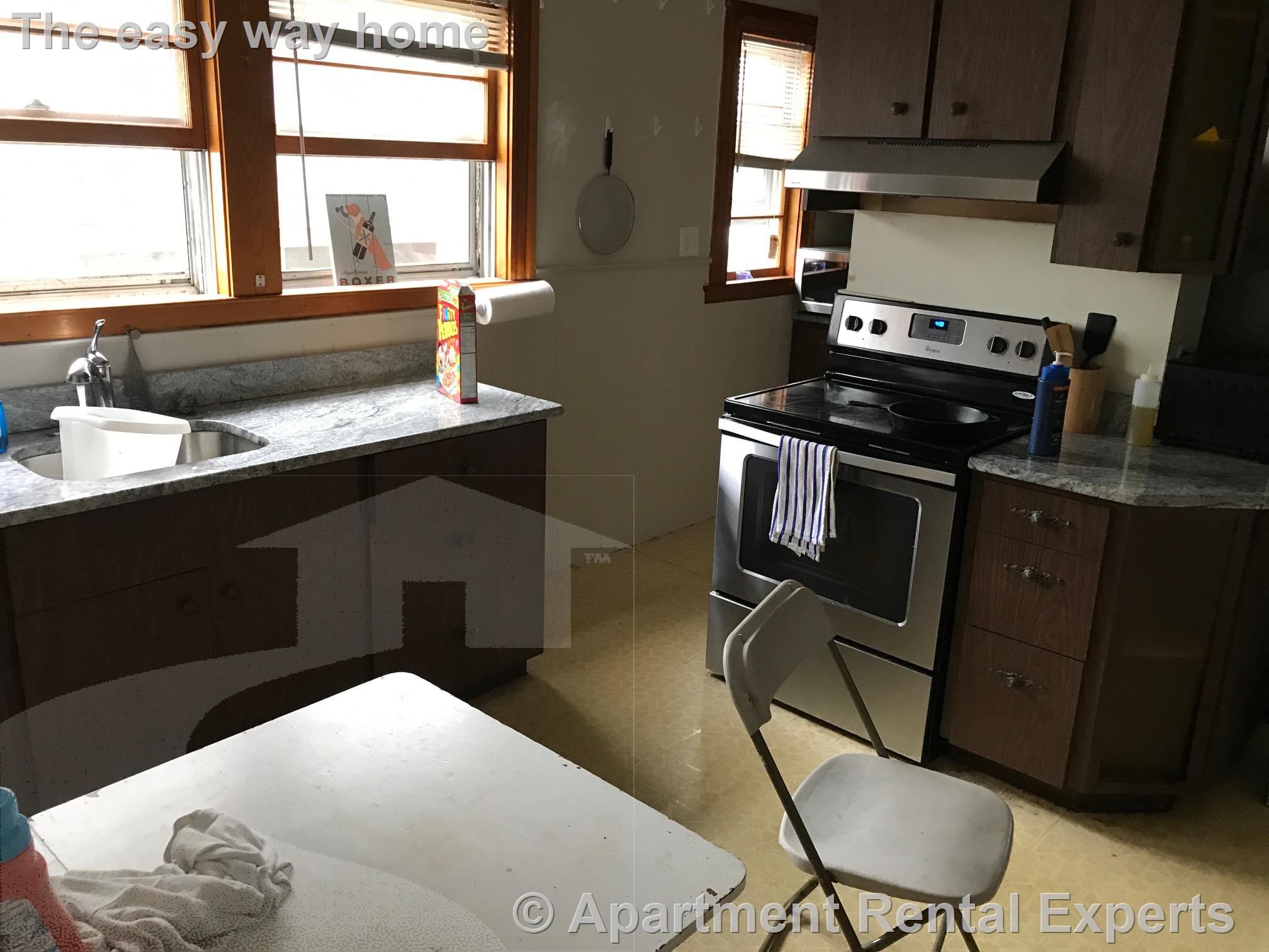 64 Chetwynd Rd, Tufts