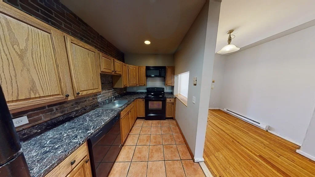 2 Moreland St, Roxbury