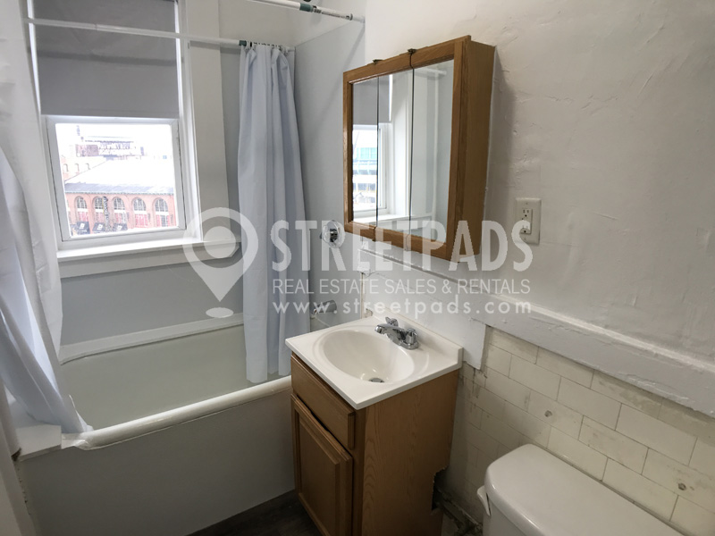 1175 Boylston St, Fenway