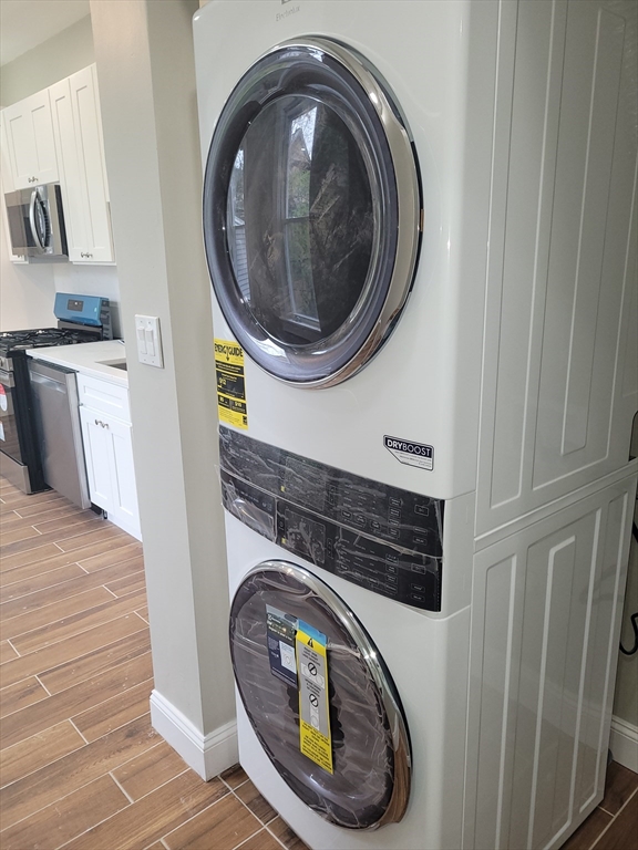 497 Warren Ave, Roxbury