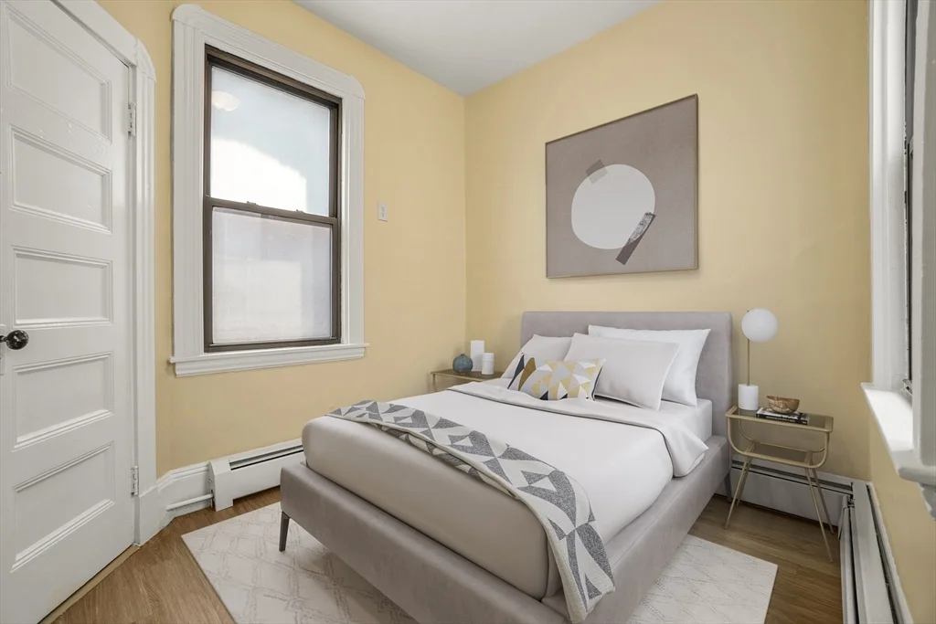 58 Charles St S, Back Bay