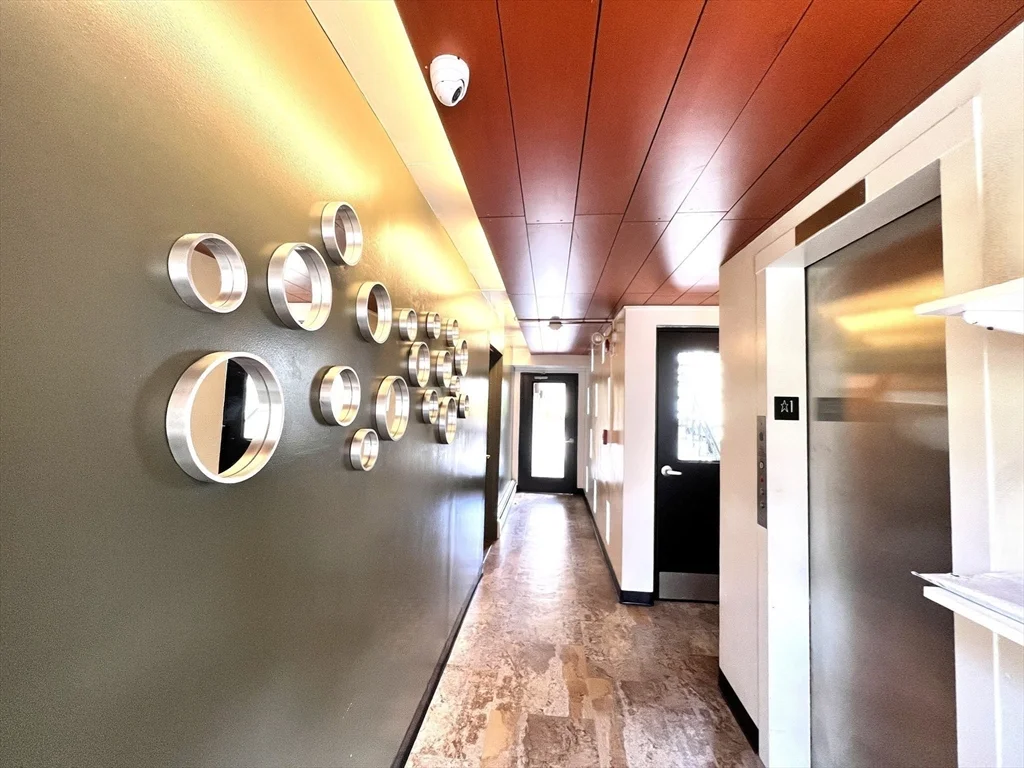 345 Harvard St, Mid-Cambridge