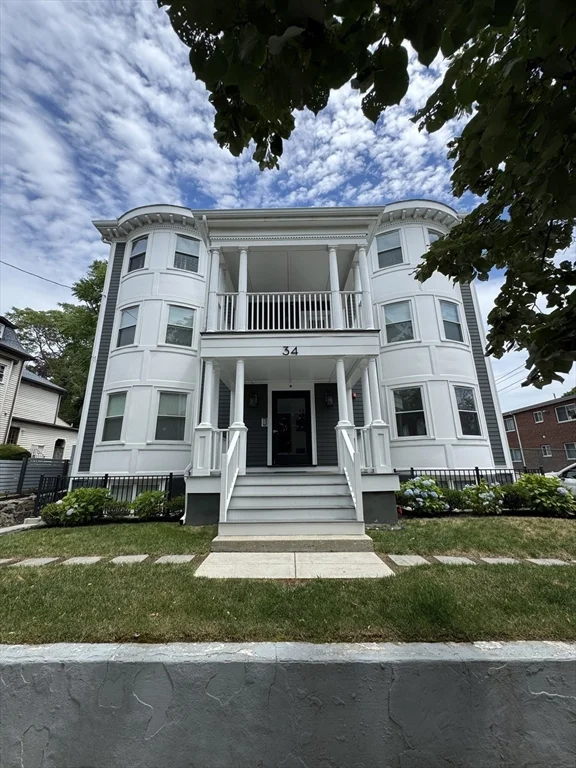 34 Park St, Newton Corner